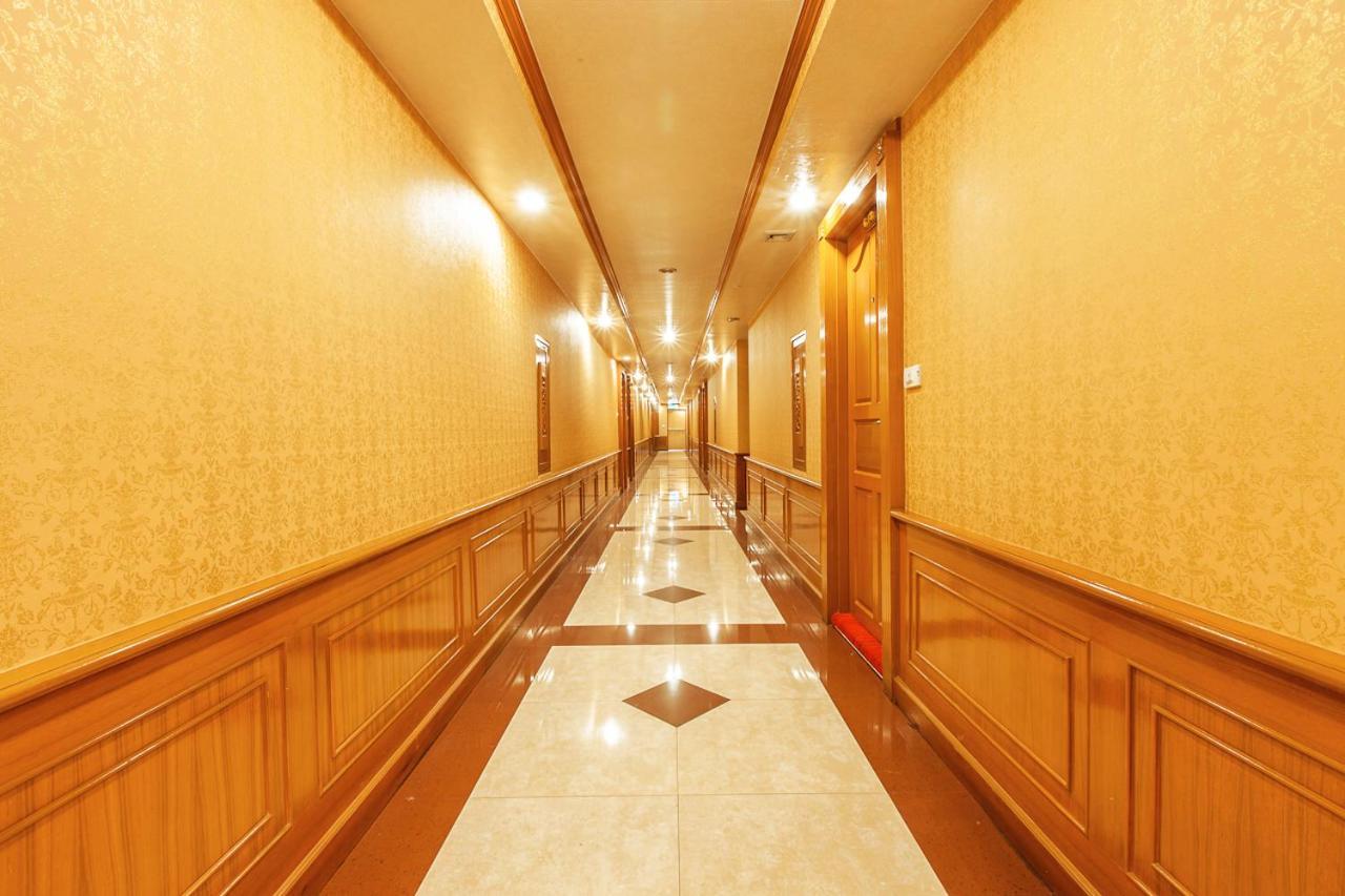 Varindavan Park Serviced Residence Banguecoque Exterior foto